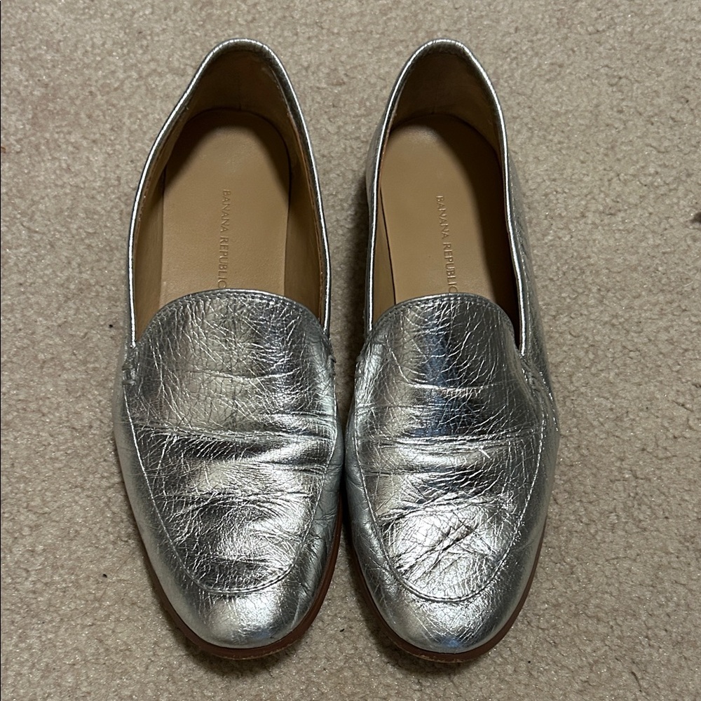 Banana Republic Metallic Silver Loafers